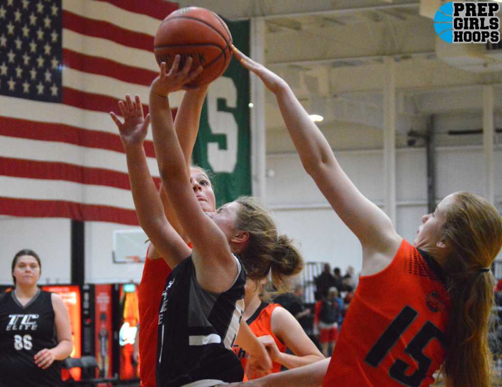 PHOTO GALLERY: Bracket play in the 10th grade division at the Cager Invite