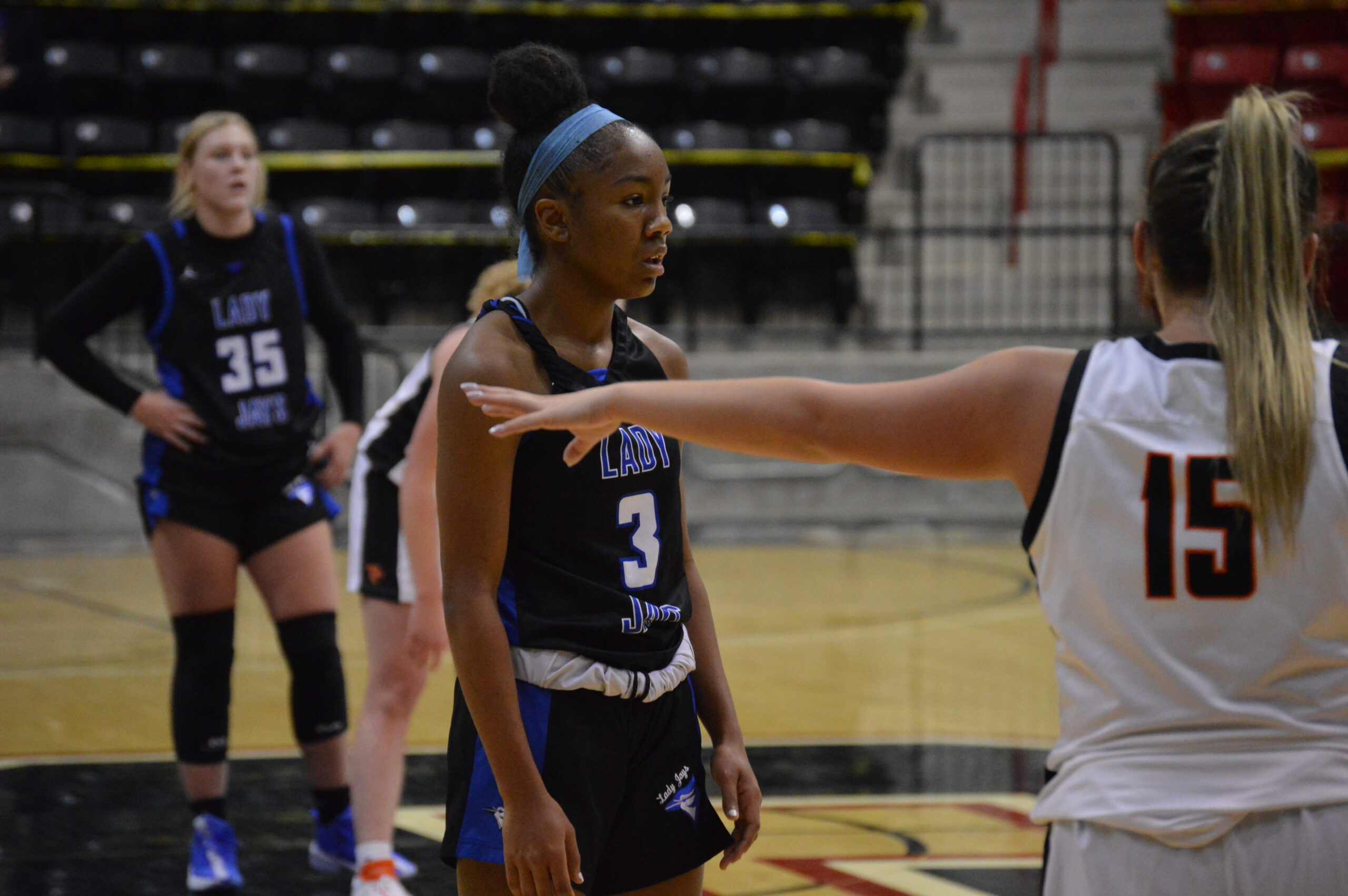 Skiatook Tourney Game 3: Tahlequah vs. Guthrie | Prep Girls Hoops