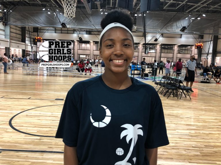 Saniah Richardson