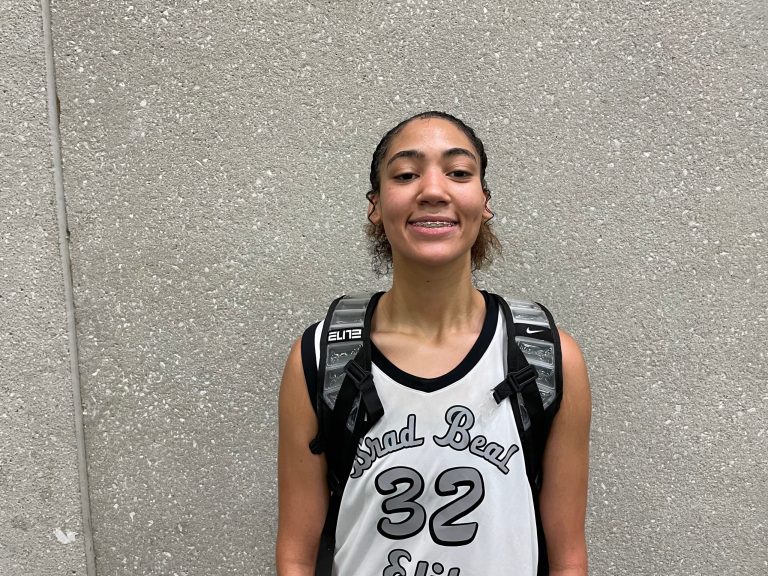 Run 4 the Roses: Class of 2022 Forwards