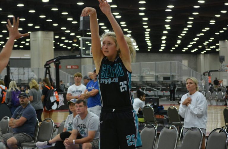 Tori Rubel commits to UT Martin