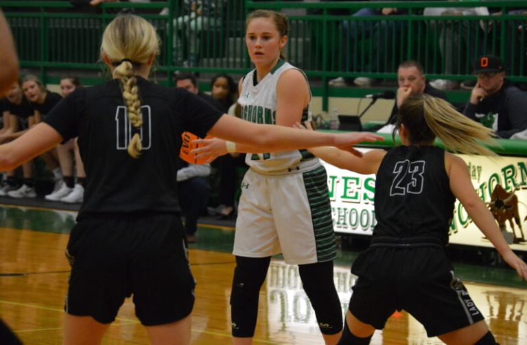 Moore and Jones Tournaments: Day One Standouts