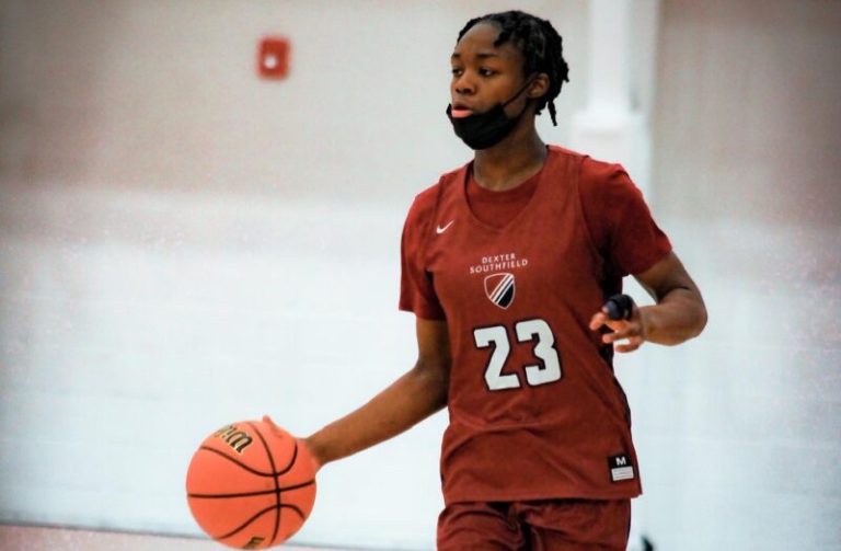 Kayana Armbrister