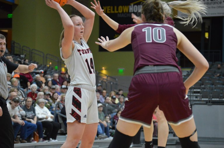 Class A Area I Championship: Turpin vs. Garber