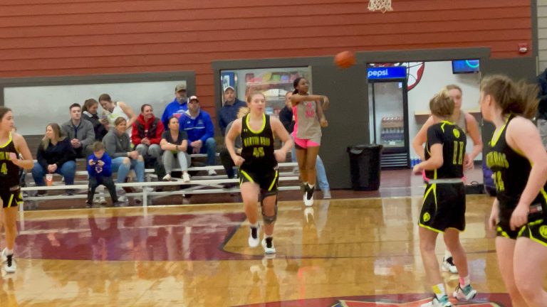 Iowa Gym Rats: Queen&#039;s of the Courts Ten that Caught My Eye