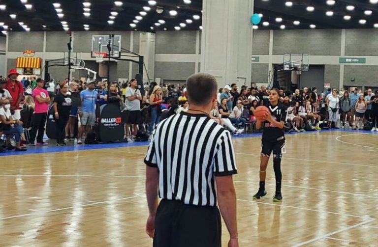 Day Two Standouts at Run 4  the Roses