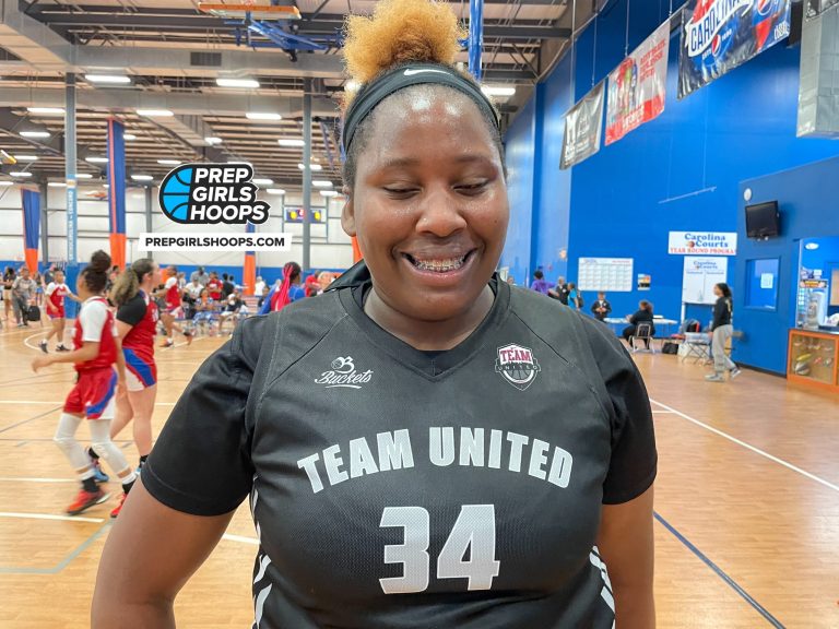 Zaria Bell