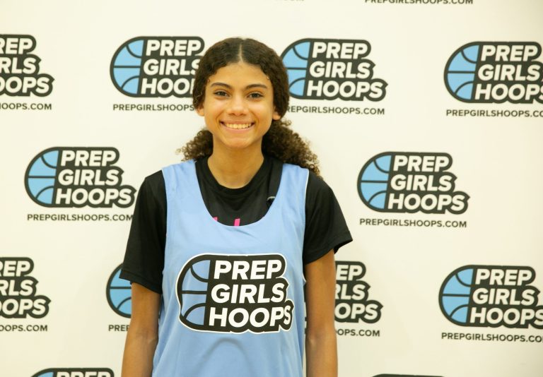 Ava Sanders