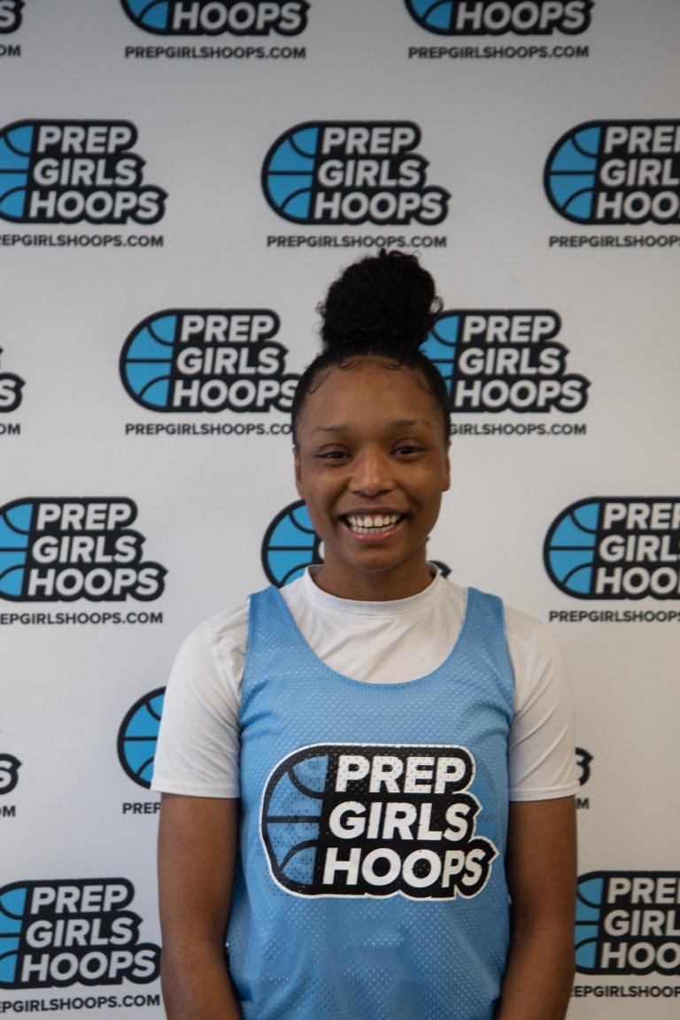 Ty’Riana Stanford