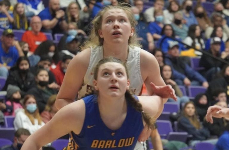 Portland Holiday Classic: Platinum Bracket Watch