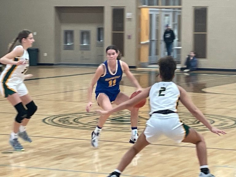 St. Joseph&#039;s Turkey Shootout Top Guards/Wiings