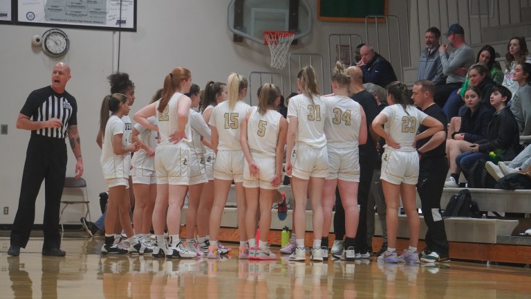 Shining Performances in the Opening Rounds of the 6A Tournament