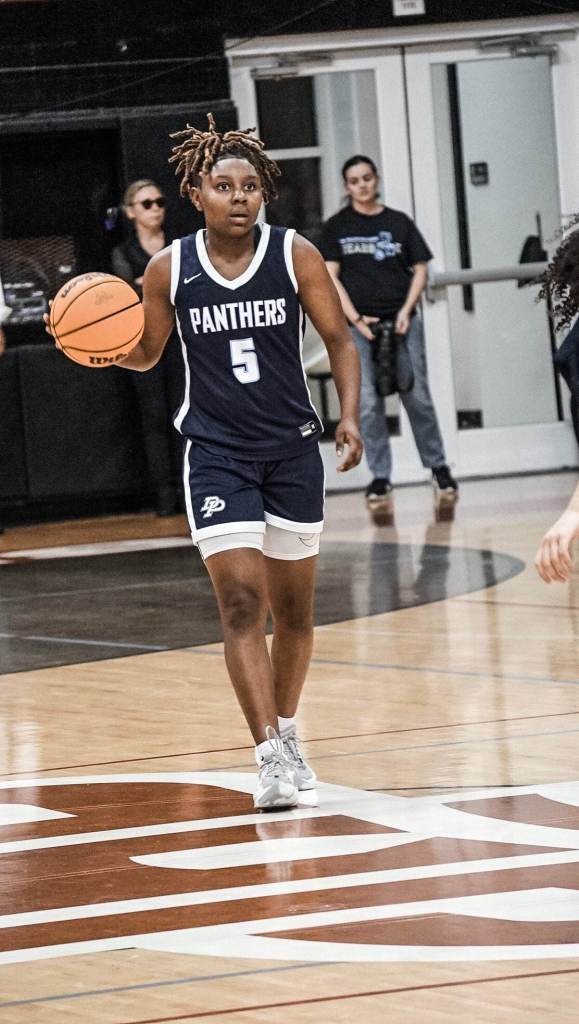 Top Prospects  Providing a Feast at Thanksgiving Classic