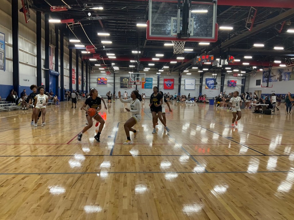 Day One Junior Standouts at Candice Dupree Invitational