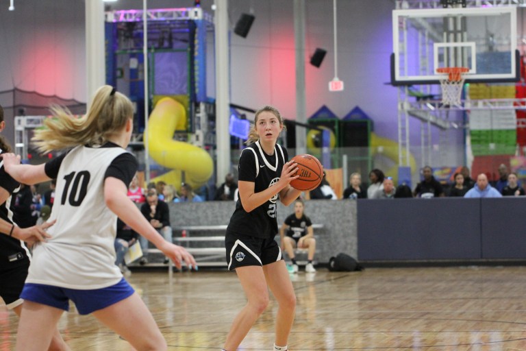 Angie&#039;s Notebook- 16U Buckeye Breakdown Saturday AM!