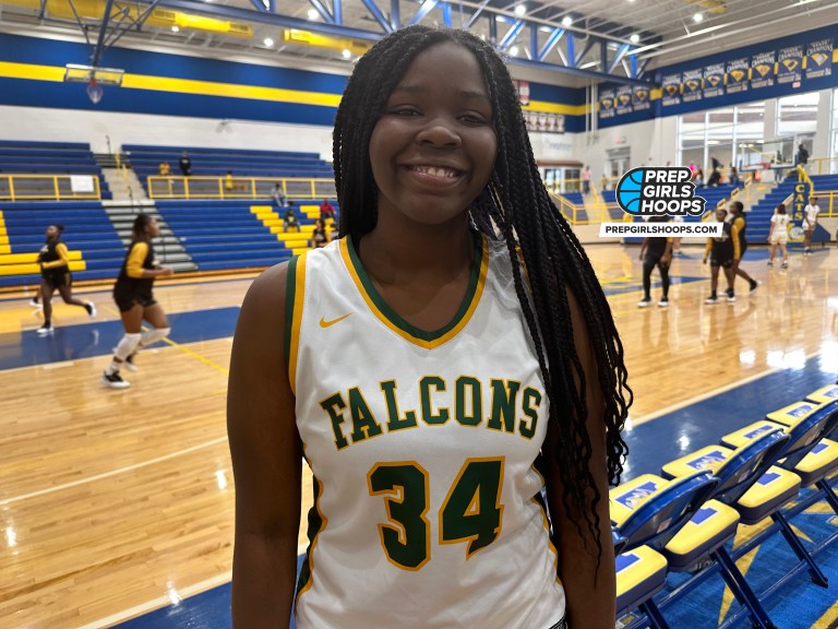 Lexington Christmas Classic: Off the Bench