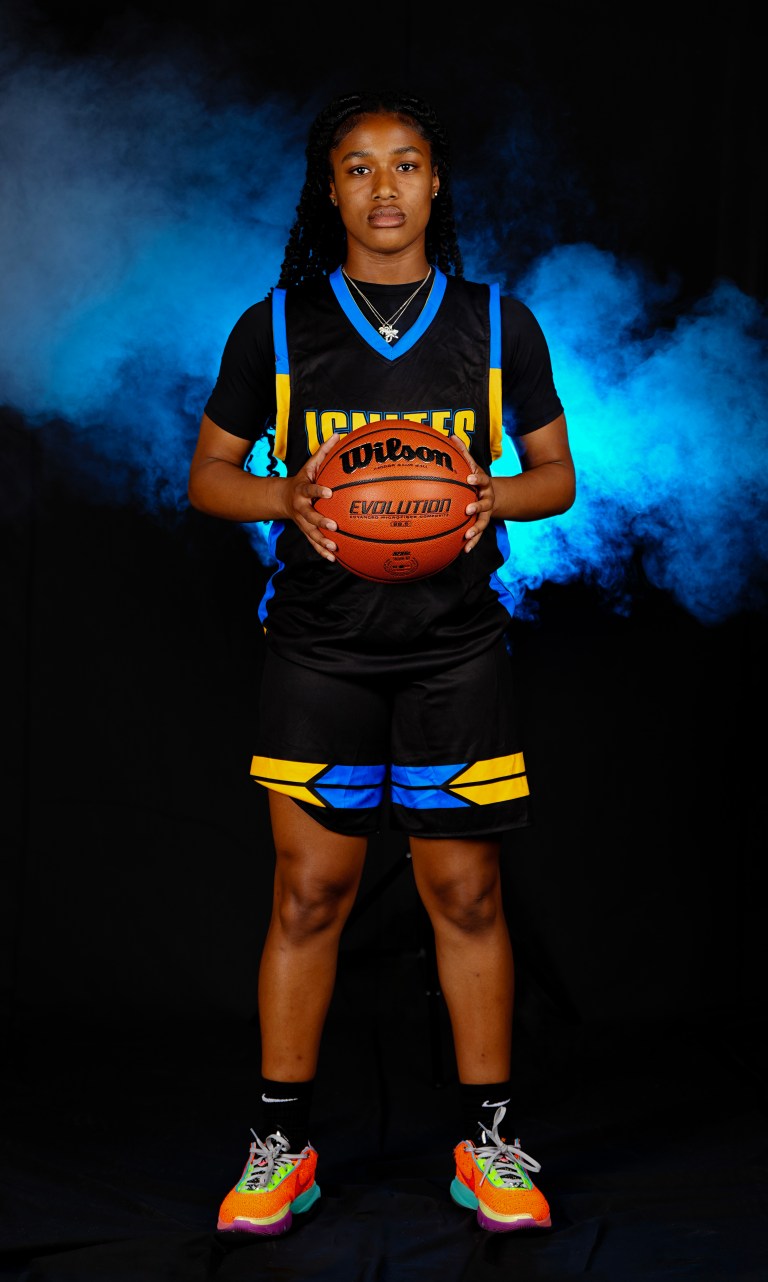 Raelena Headley