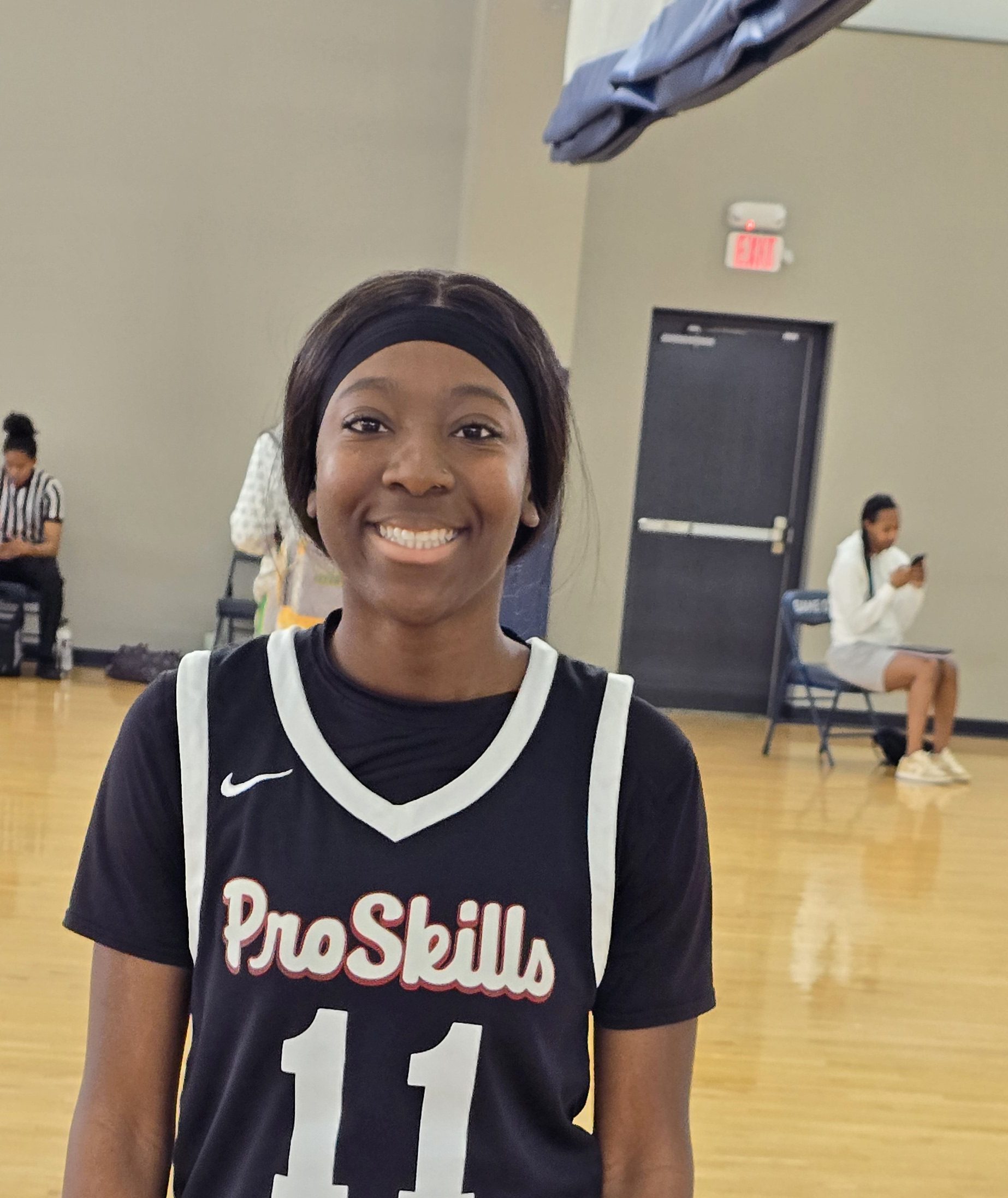<span class="pn-tooltip pn-player-link">
        <span class="name-pointer">Unsigned Senior Standouts #DuelForTheDynasty</span>
        <span class="info-box not-prose" style="background: linear-gradient(to bottom, rgba(1,183,255, 0.95) 0%,rgba(1,183,255, 1) 100%)">
            <a href="https://prepgirlshoops.com/2024/05/unsigned-senior-standouts-duelforthedynasty/" class="link-wrap">
                                    <span class="player-img"><img src="https://prepgirlshoops.com/wp-content/uploads/sites/4/2024/05/Saliyah_Landon.png?w=150&h=150&crop=1" alt="Unsigned Senior Standouts #DuelForTheDynasty"></span>
                
                <span class="player-details">
                    <span class="first-name">Unsigned</span>
                    <span class="last-name">Senior Standouts #DuelForTheDynasty</span>
                    <span class="measurables">
                                            </span>
                                    </span>
                <span class="player-rank">
                                                        </span>
                                    <span class="state-abbr"></span>
                            </a>

                    </span>
    </span>
