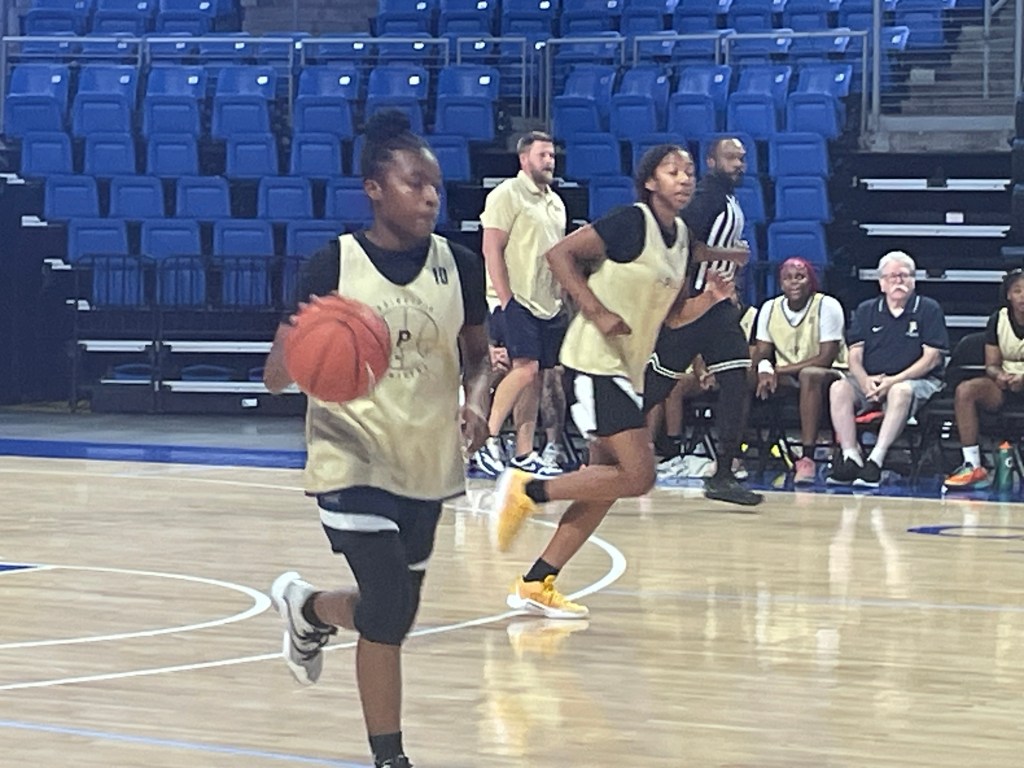 Summer Team Camp Check In&amp;#8217;s:  Cleveland Lady Raiders