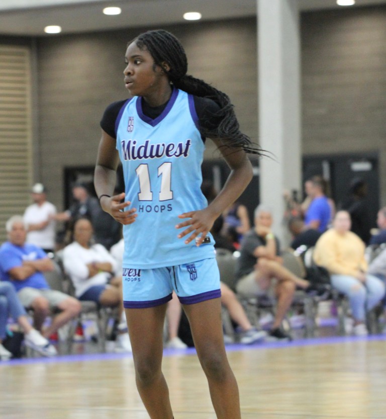 TFN Run 4 Roses: 2028 NEXXT &amp;amp; Fuchsia