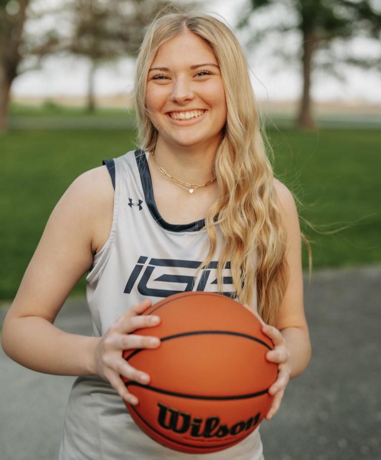 Mackenzie Farinella