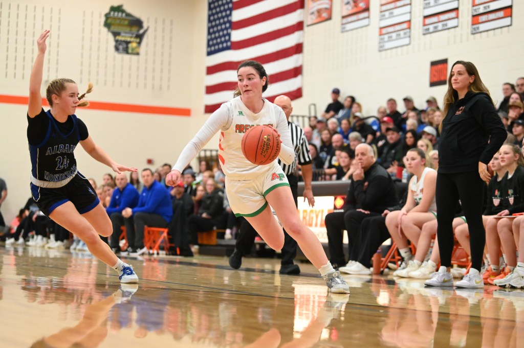 Division 4 Sectional 3 and 4 Bracketology