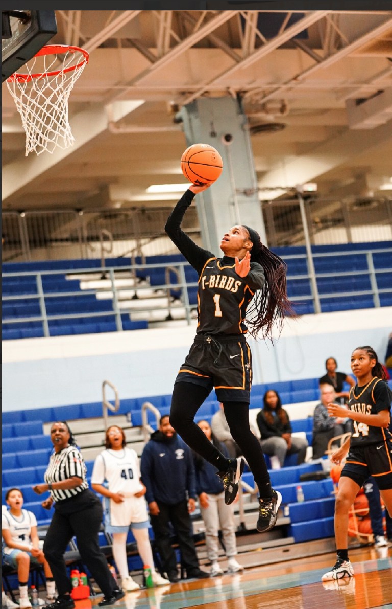 Aniya Gibson