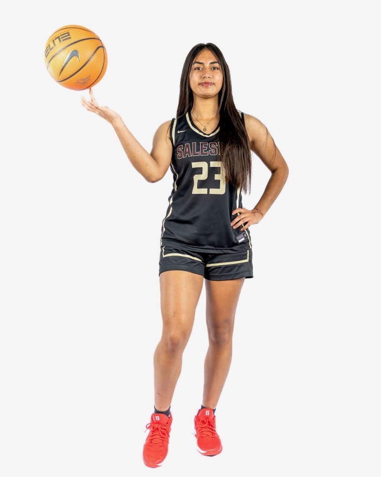 Angelina Pantoja