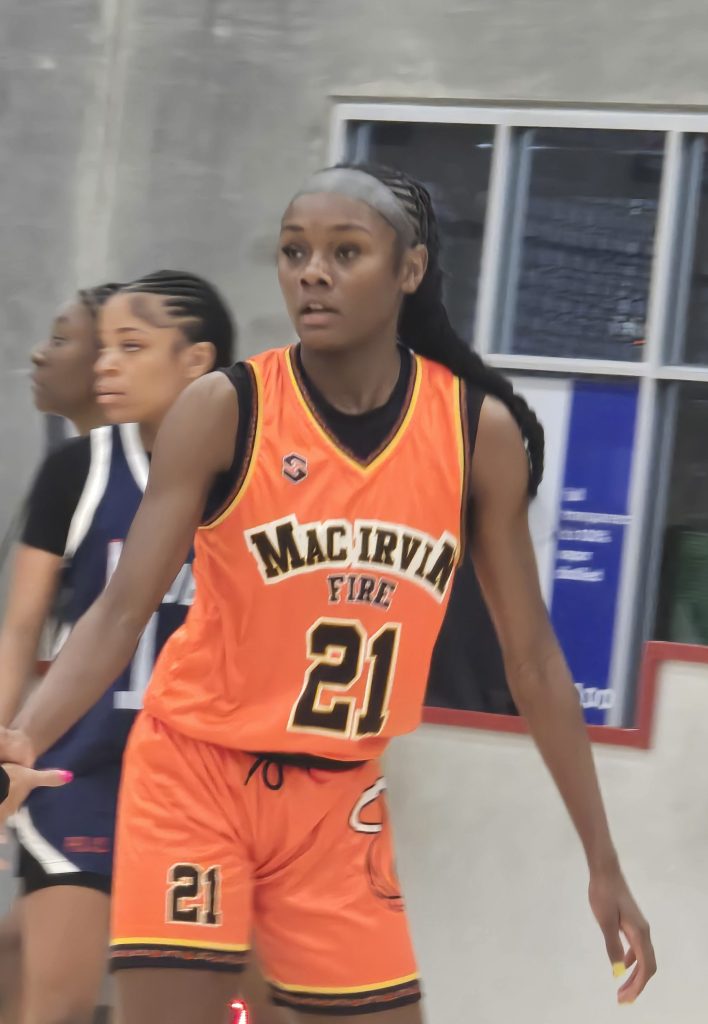 Who's The Mac Brings Fire To Heart Of Texas