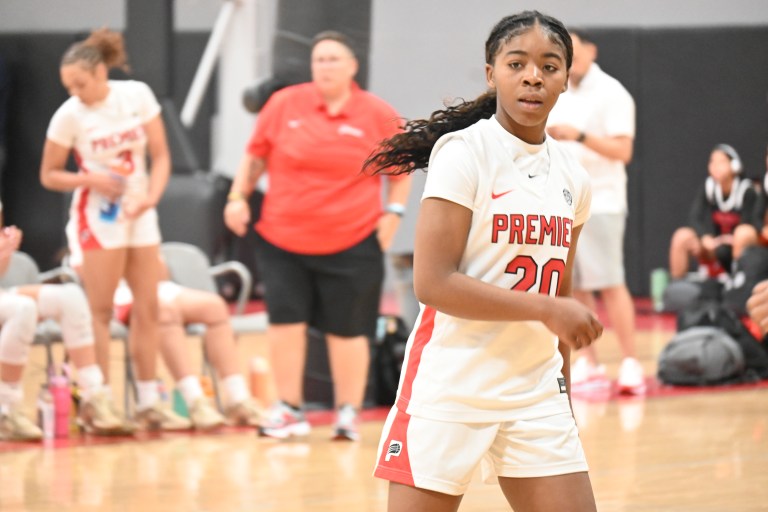 Next Wave: 15U Girls Already Turning Heads This Spring