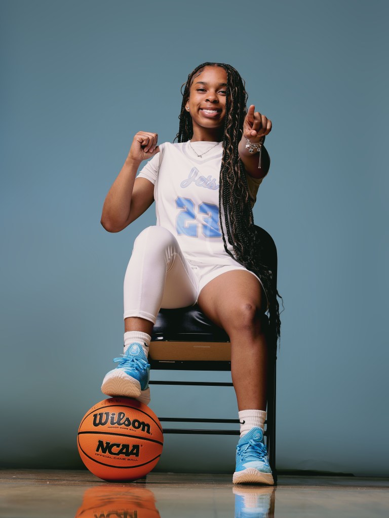 Jasmine Thomas