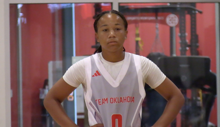 Dasia Givens