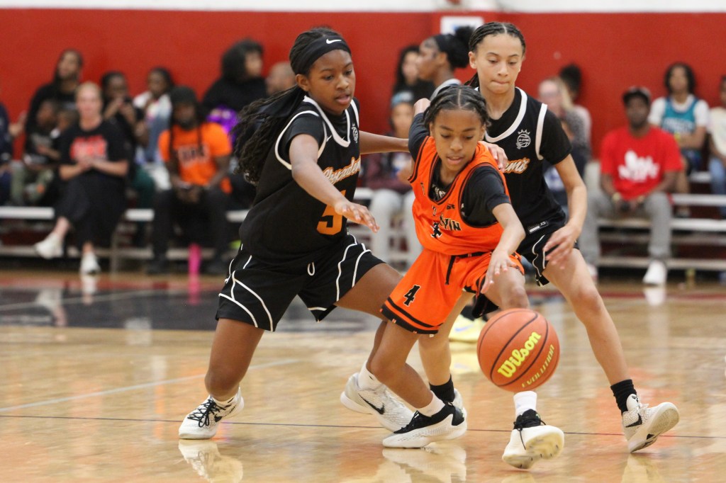 Victory Region Finals: 13U Ballers Making a Difference!
