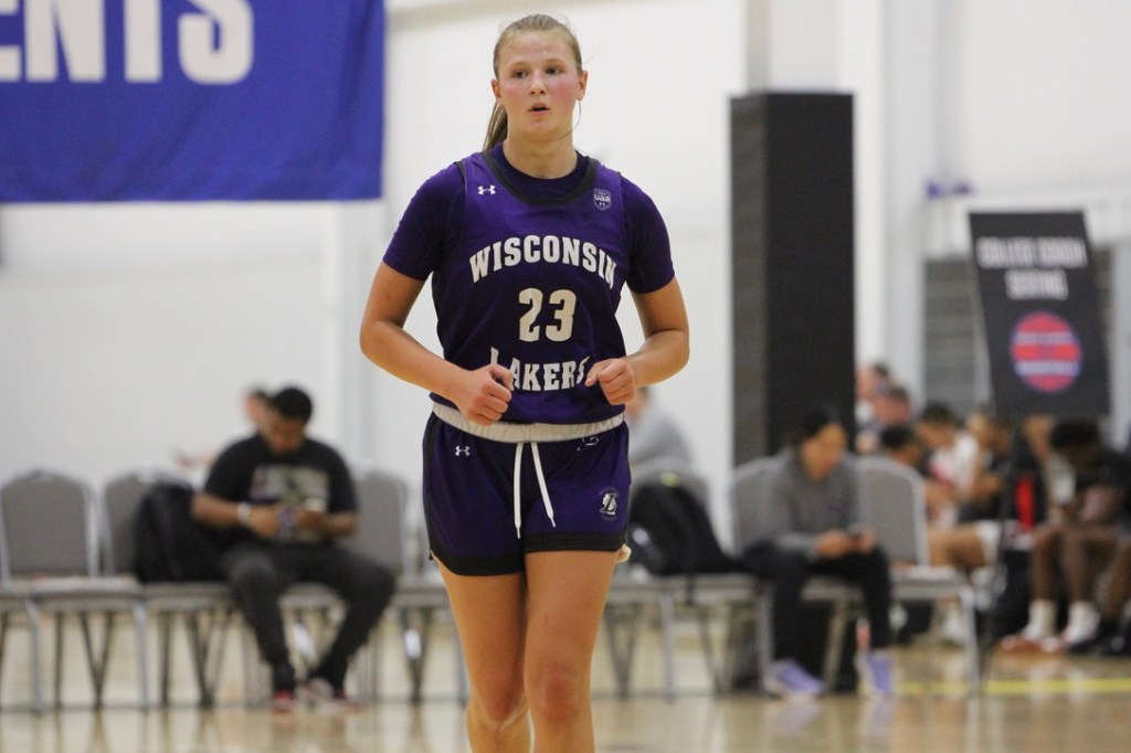 Select Super Showcase- Players Making Waves