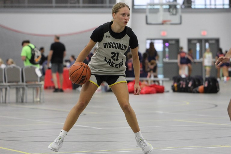 Select Super Showcase: Dominating Games