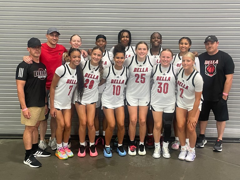 Championship Team Roll Call from Run 4 Roses