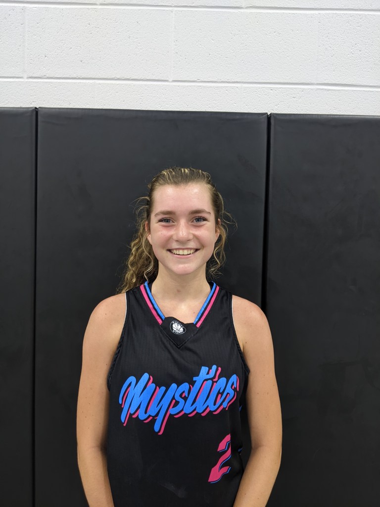 Ashlyn Hoitenga