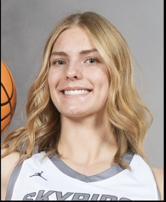 Ella Oeser