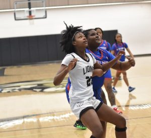 Sophomores Stepping Up: Lady Tiger Classic