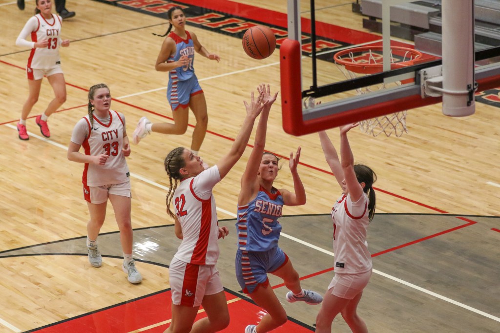 Scouting Reports, Photos: Dubuque Senior Rams '25-26