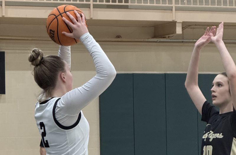 Lunsford and Elbert hold off talented, young Commerce team