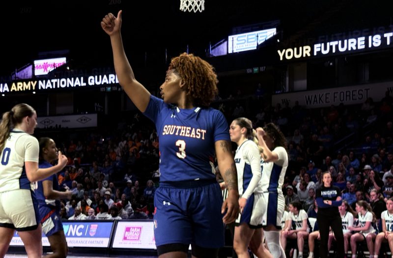 Upperclassmen Take Center Stage at Elite 32 Showcase