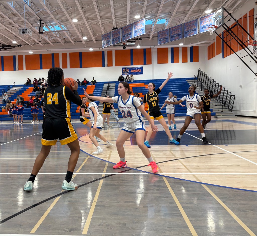 Junior Varsity Players Finish Strong In Last Week Of League Play