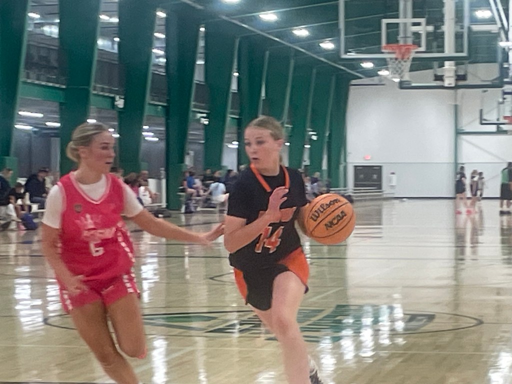Standout 16U Shooting Guards and Wings at the Heartland Hoopfest
