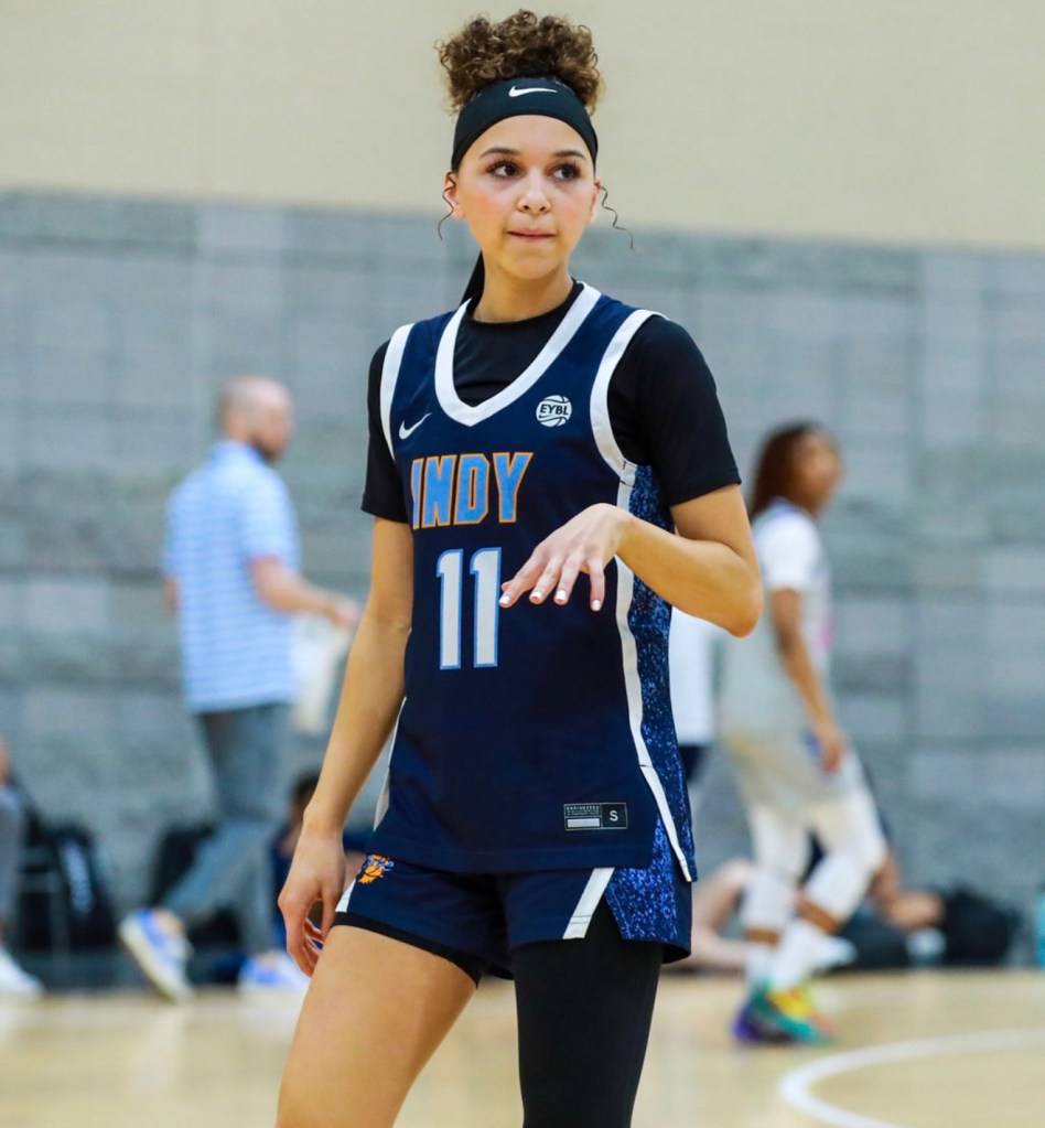 Arianna Rowell
