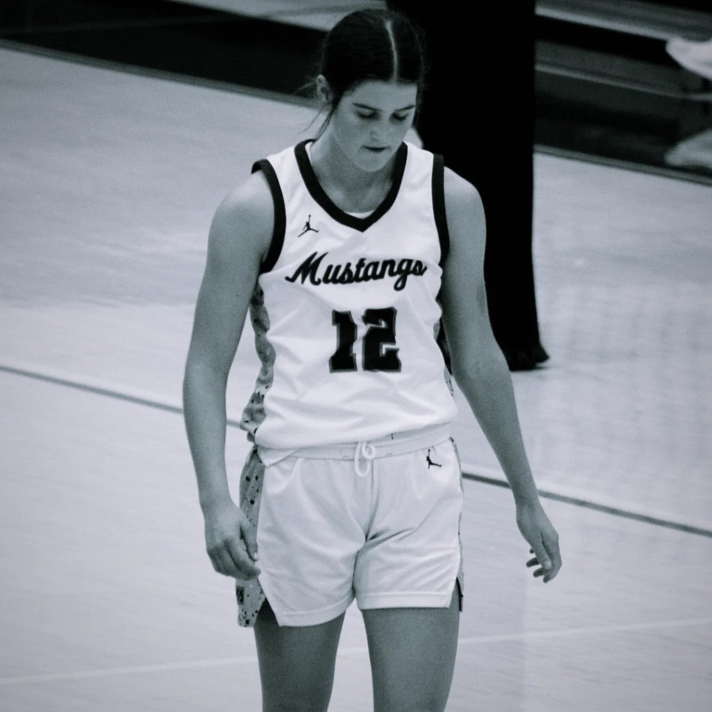 Macy Curtis