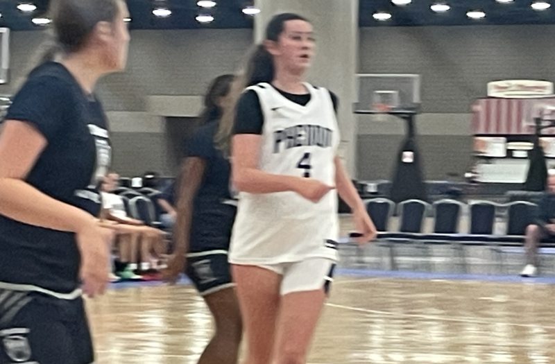 Solid Group of 2030 Forwards at the Run 4 Roses Classic