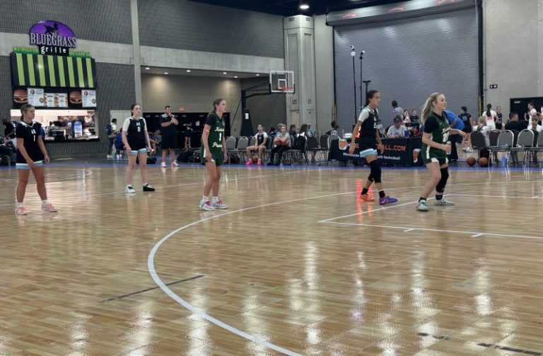 Notable 2030s Who Turned Heads at the Run 4 Roses