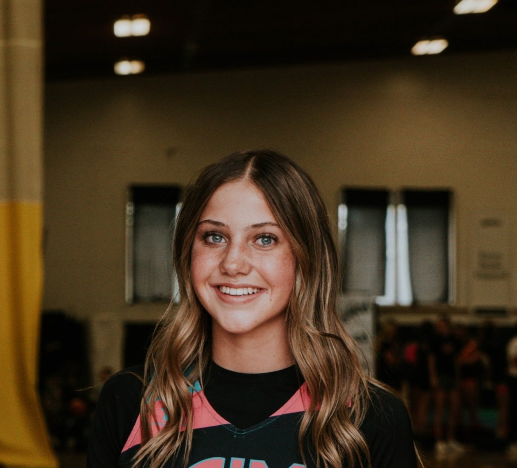 Maleah Roos