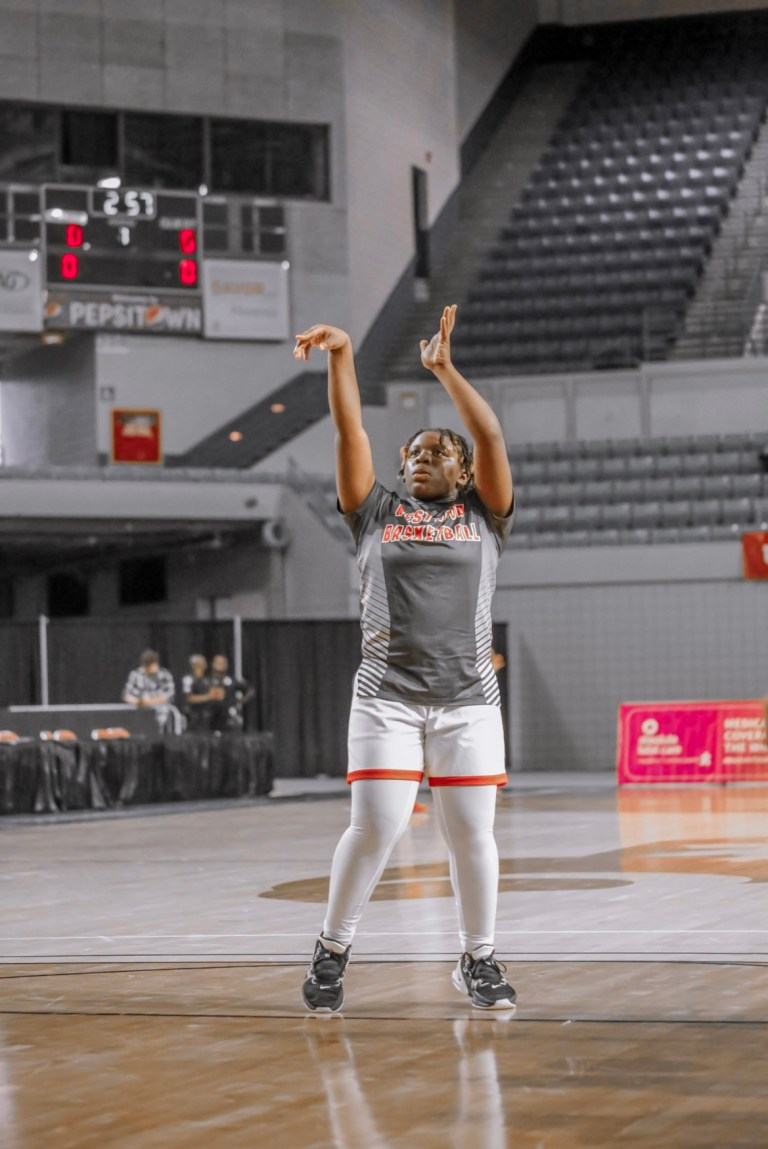 Siniya Curry